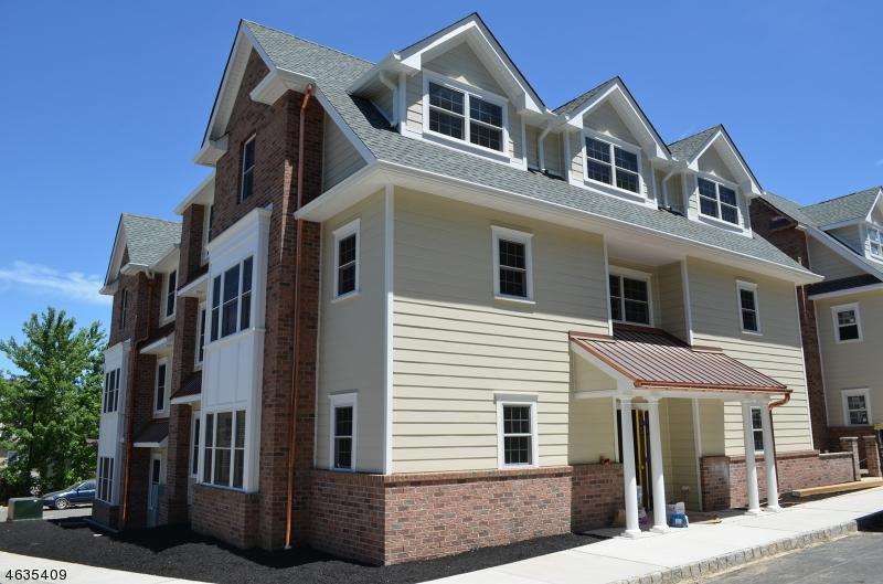 1 Leona Dr - Photo 1