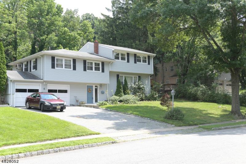 6 Rock Spring Ave - Photo 1