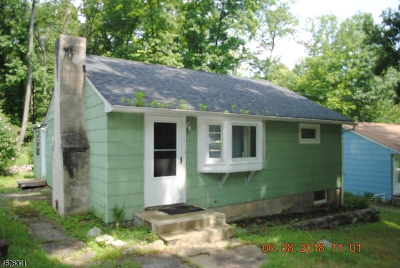 6 Katie Ln - Photo 1