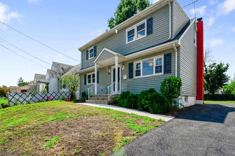185 Richmond Ave - Photo 1