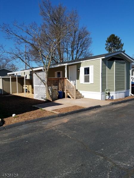 457 Kenbury Rd - Photo 1