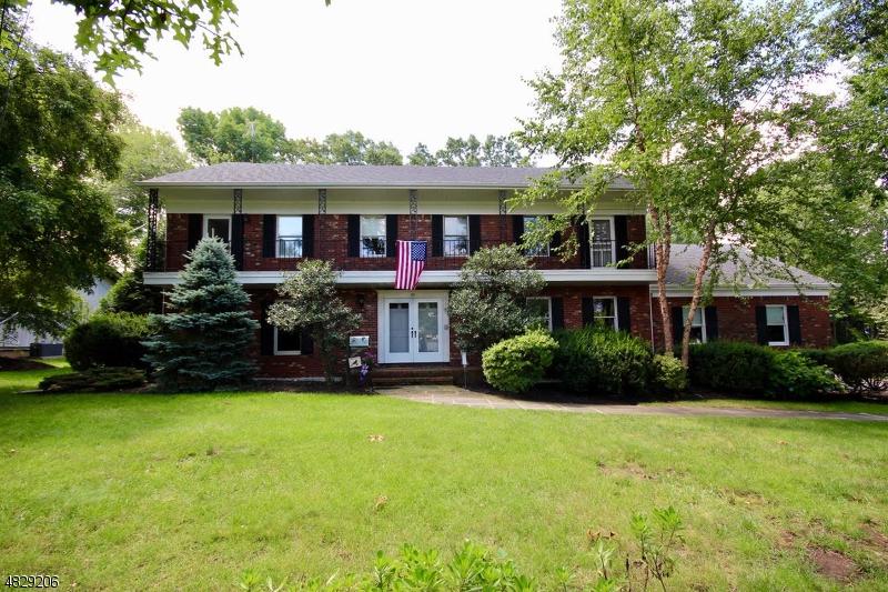 93 Arverne Rd - Photo 1