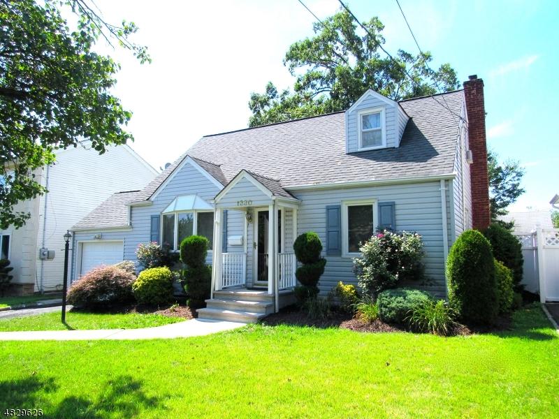 1330 Glendale Pl - Photo 1