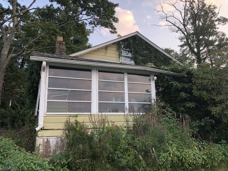 95 Lakeview Point Ave - Photo 1