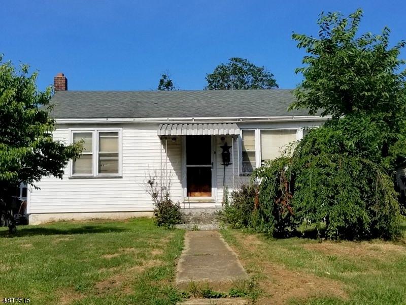 335 S 6Th St - Photo 1