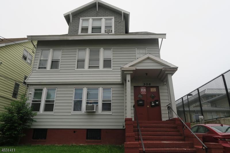 306 Goldsmith Ave - Photo 1
