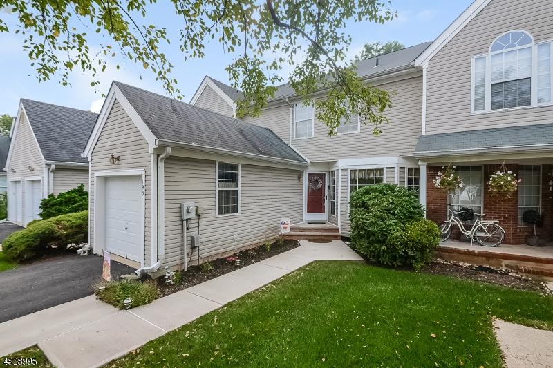 198 Teasel Ct - Photo 1
