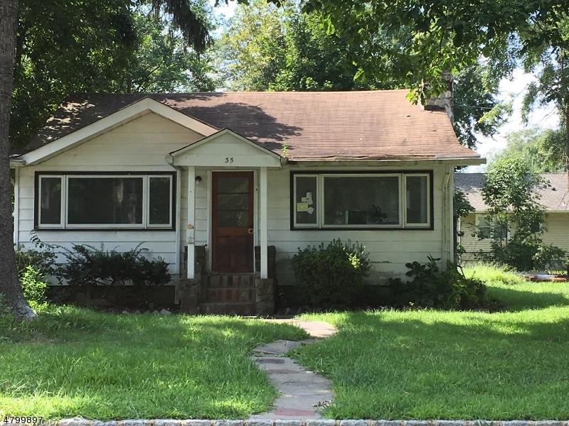 35 Cherokee Ave - Photo 1