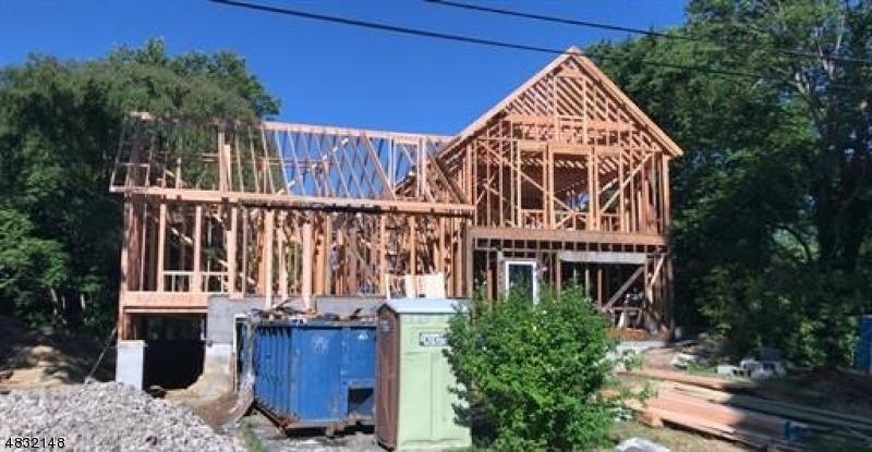 6 Fairview Ave - Photo 1