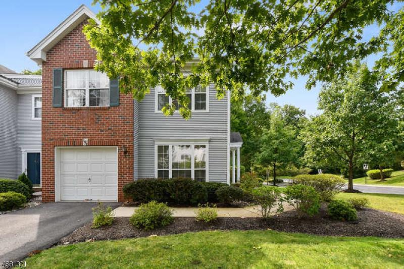 101 Crest Stone Cir - Photo 1