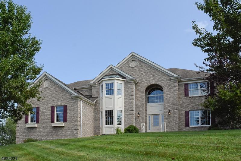 34 Skyview Drive - Photo 1