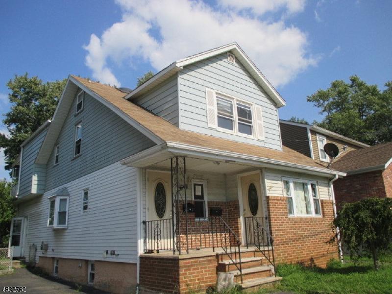 40 Pompton Ave - Photo 1