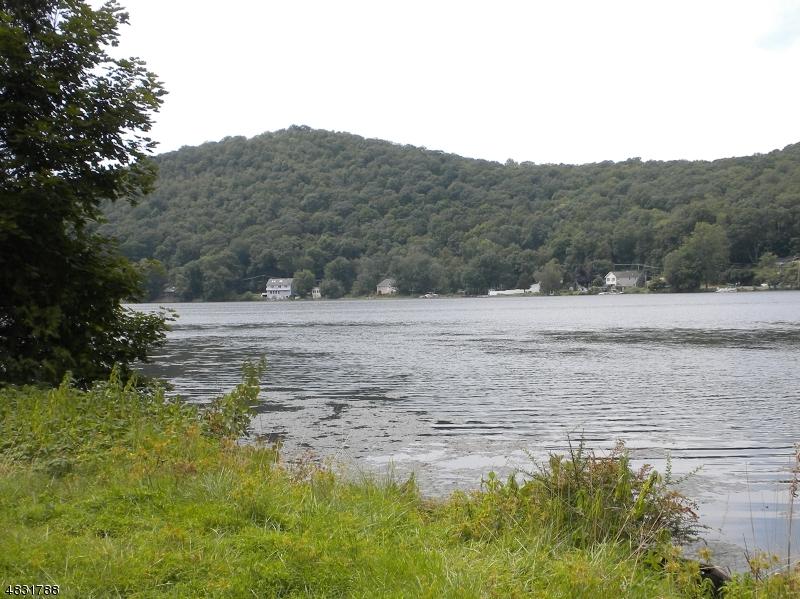 65 Lake Dr - Photo 1