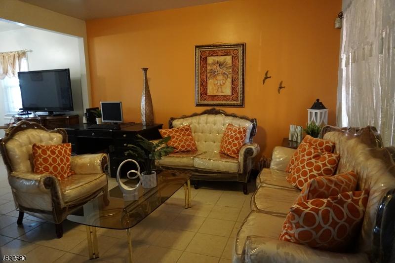 65 John St - Photo 1