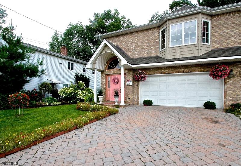 197 Martha Ave - Photo 1