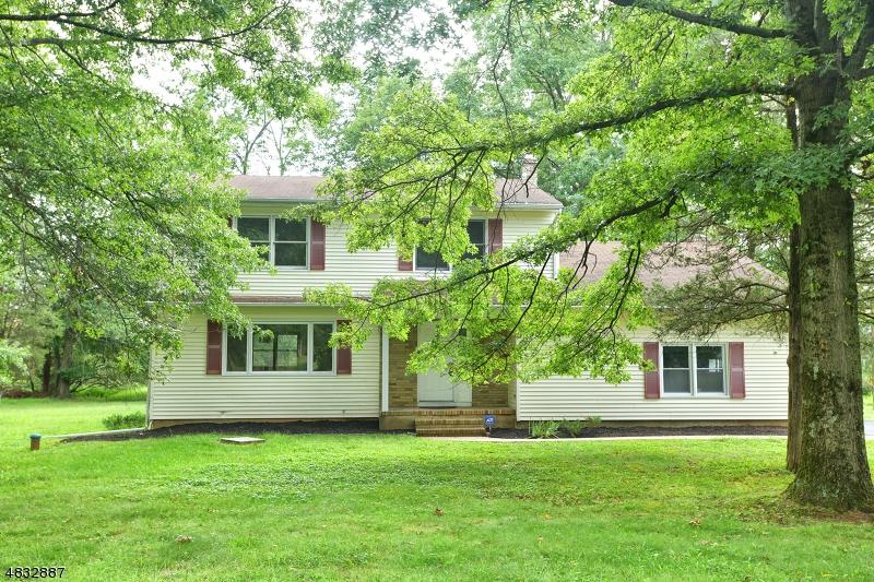 792 Garfield Ave - Photo 1