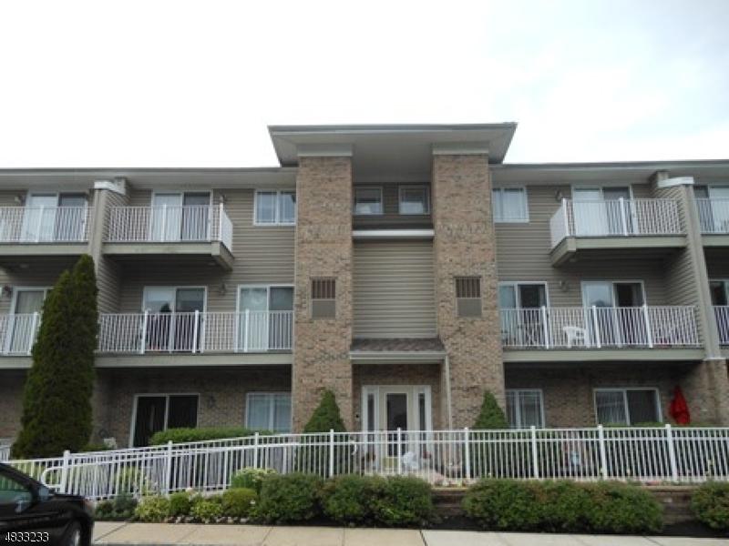 42 Wilshire Ter - Photo 1