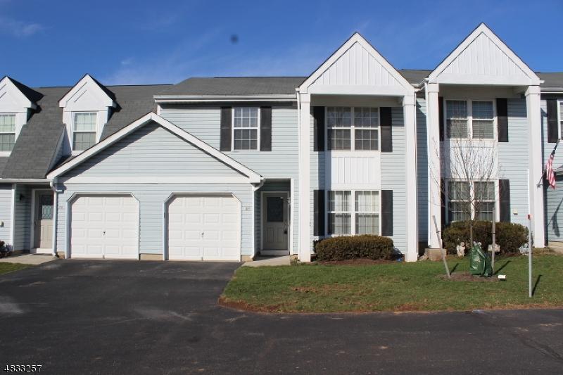 277 Hazlitt Way - Photo 1