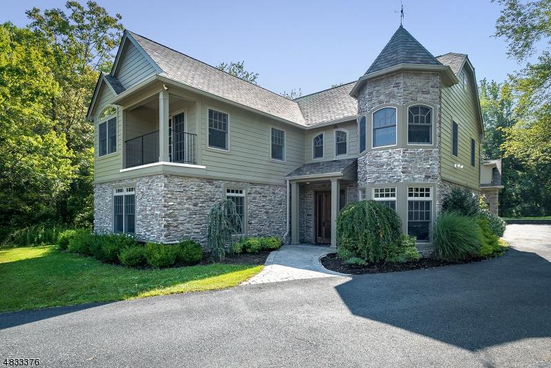 210 Boonton Ave - Photo 1