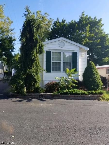 489 Kenbury Rd - Photo 1