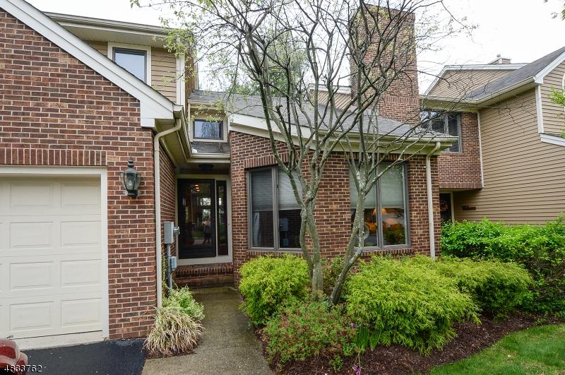 34 Lenox Ct - Photo 1