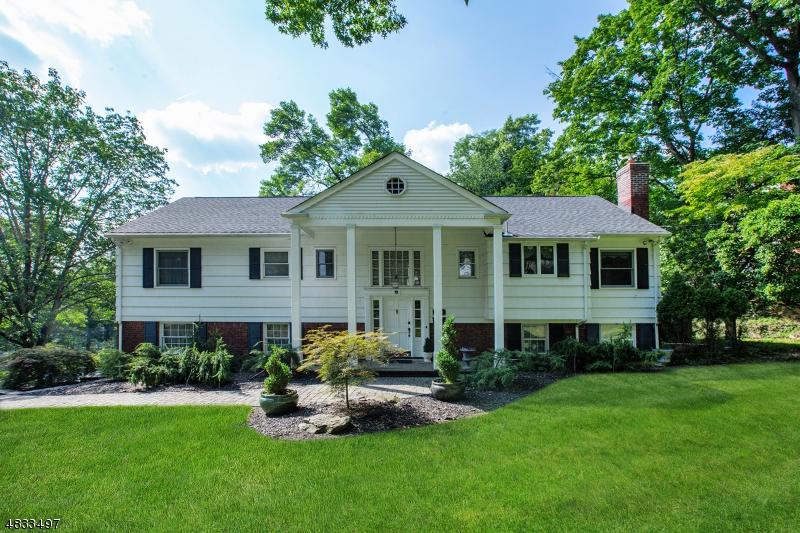 801 Arrow Ln - Photo 1