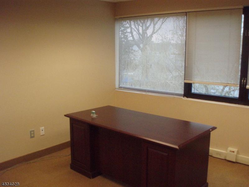 812 N Wood Ave Suite 306 - Photo 1