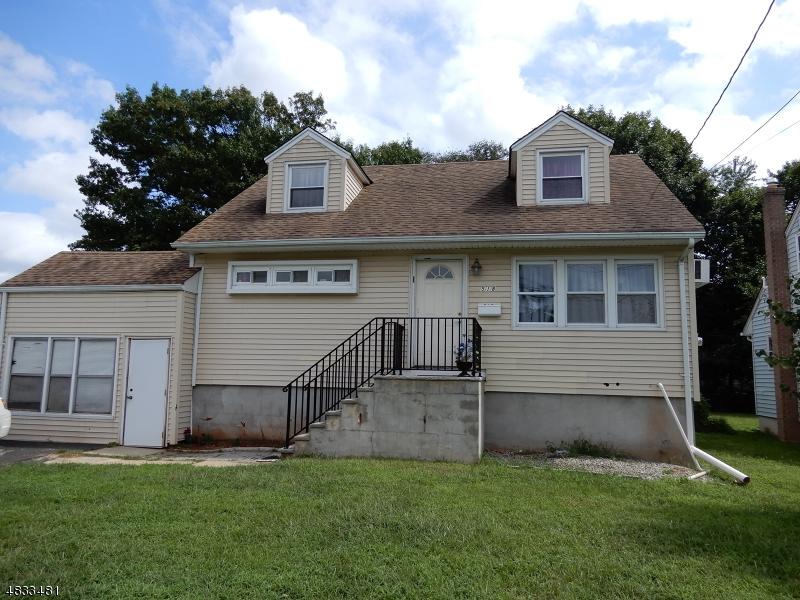 518 Boesel Ave - Photo 1