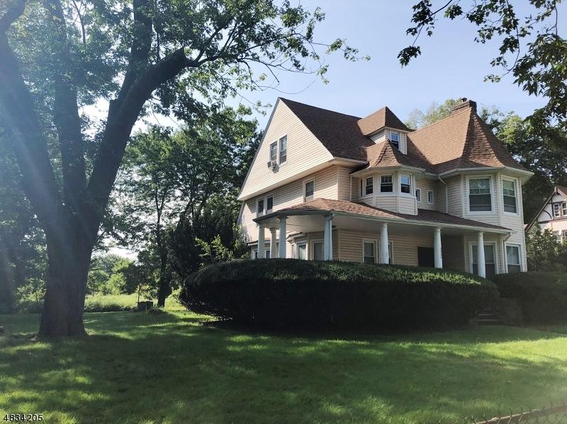 223 Midland Ave - Photo 1