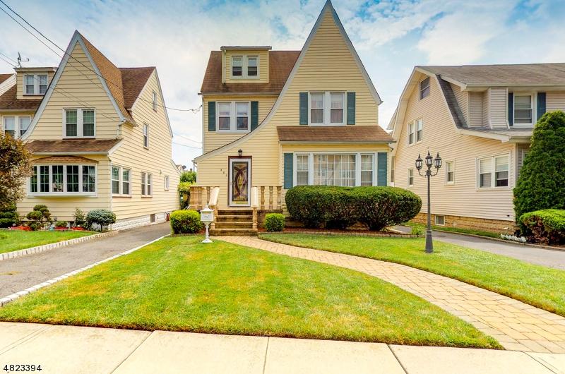 485 Crawford Ter - Photo 1