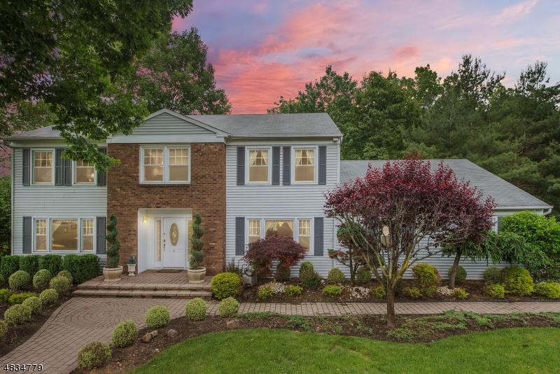 5 Howell Dr - Photo 1