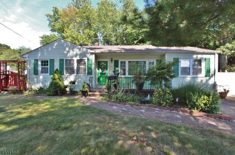 305 South Plainfield Ave - Photo 1