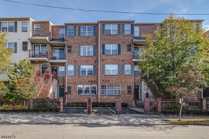 76 Union St - Photo 1