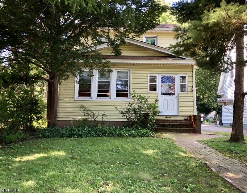11 Paterson Ave - Photo 1