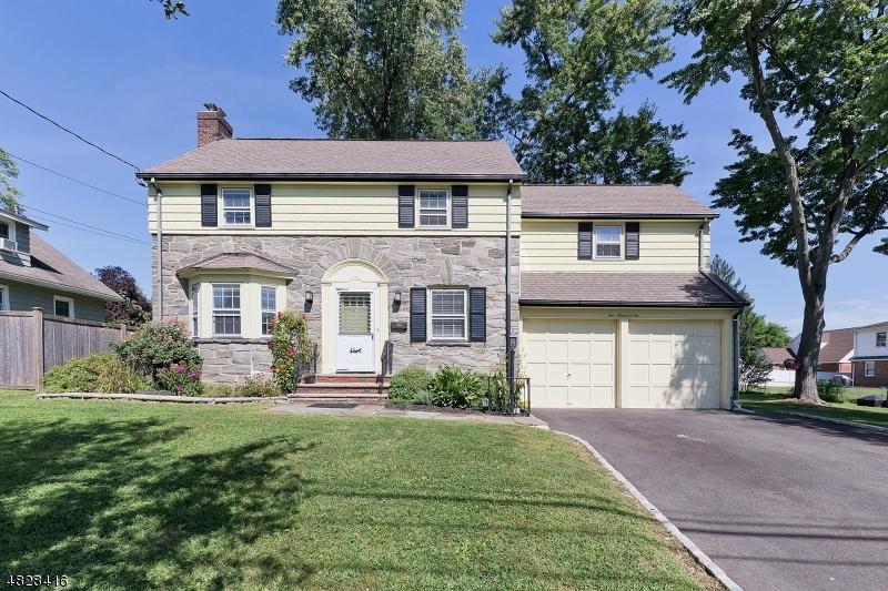 406 Pine Ave - Photo 1