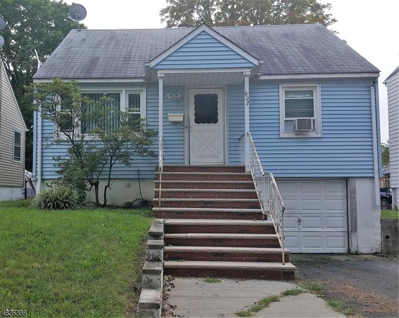 607 Cranford Ave - Photo 1