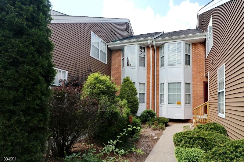 316 Araneo Dr - Photo 1