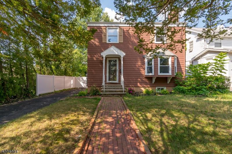 104 Harvard Ave - Photo 1