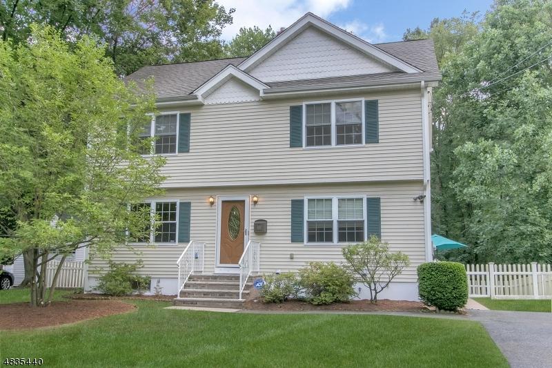 422 Berkshire Rd - Photo 1