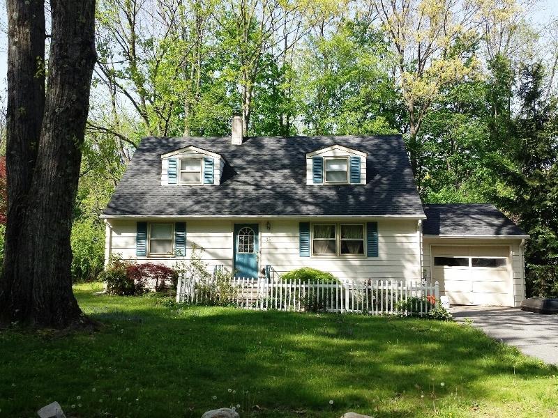 32 Rock Ln - Photo 1