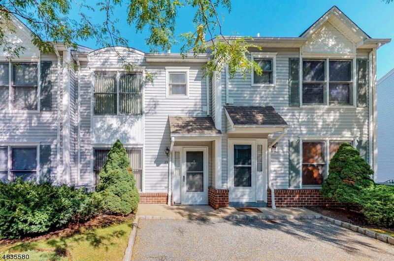 23 Woods Edge Rd - Photo 1