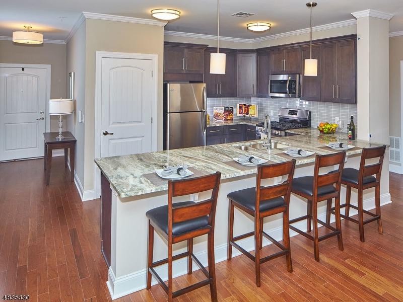 1701 Springfield Ave - Photo 1