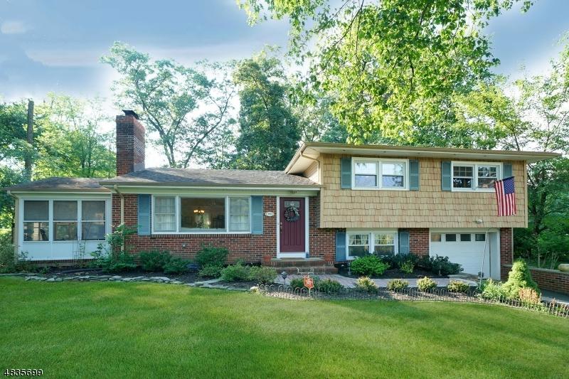 49 Morning Glory Rd - Photo 1