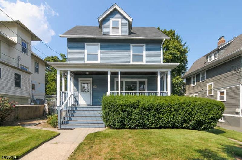 49 Warren St - Photo 1