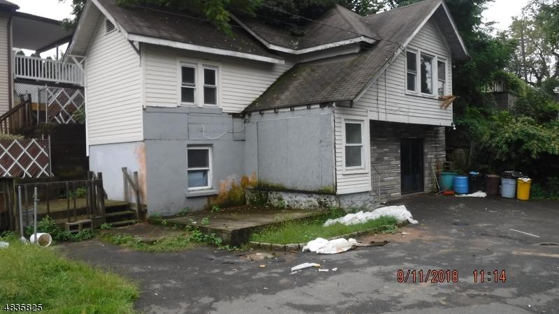 369 Delawanna Ave - Photo 1