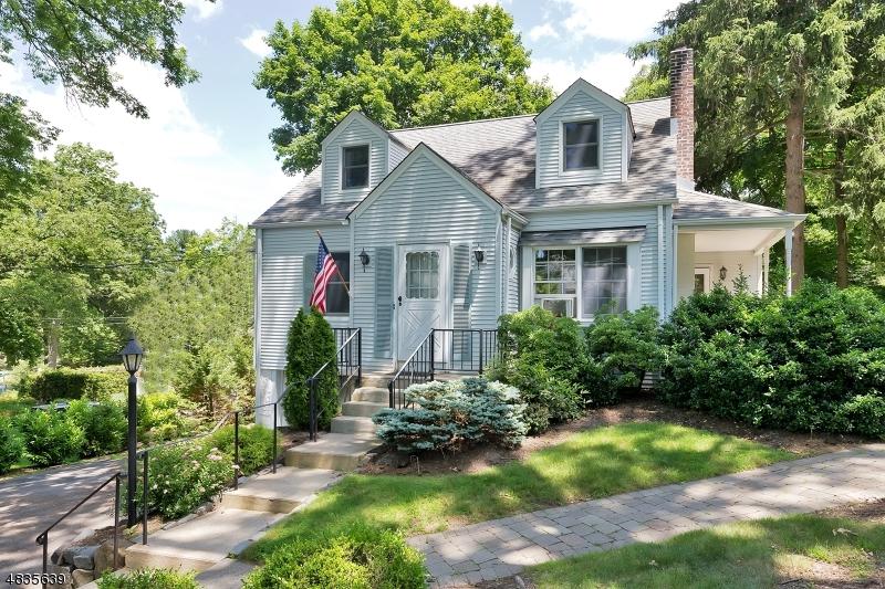 12 Long Hill Ln - Photo 1