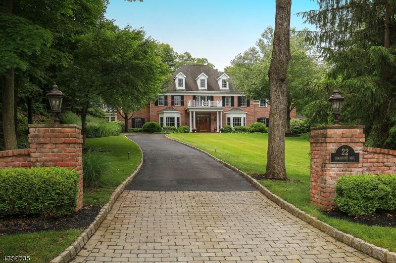 22 Charlotte Hill Dr - Photo 1