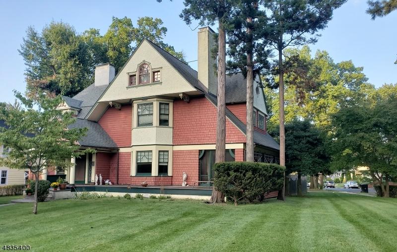 559 Belvidere Avenue - Photo 1