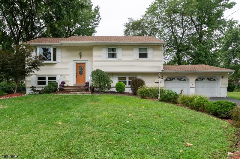 21 Kennedy Dr - Photo 1