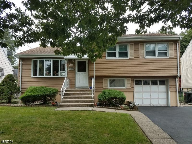 39 Lorraine Dr - Photo 1